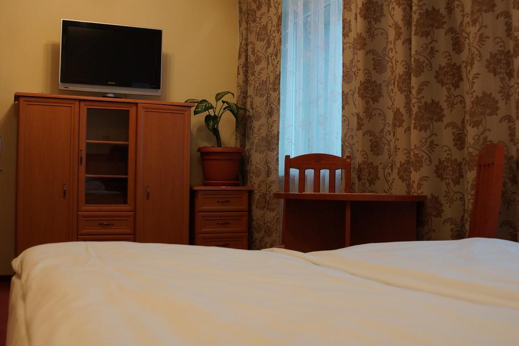 Hotel Bosir Białystok Oda fotoğraf